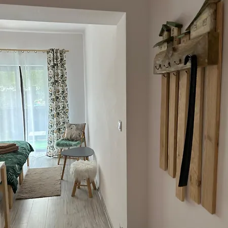 Jeleni Ruczaj בית הארחה קרפאז'